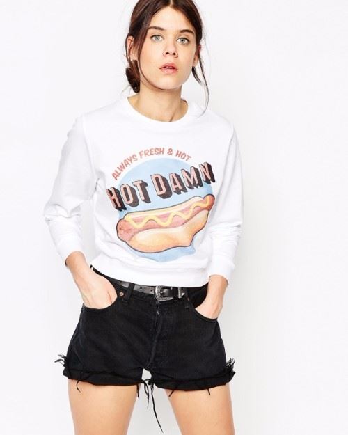 “Hot Damn”印字短款卫衣